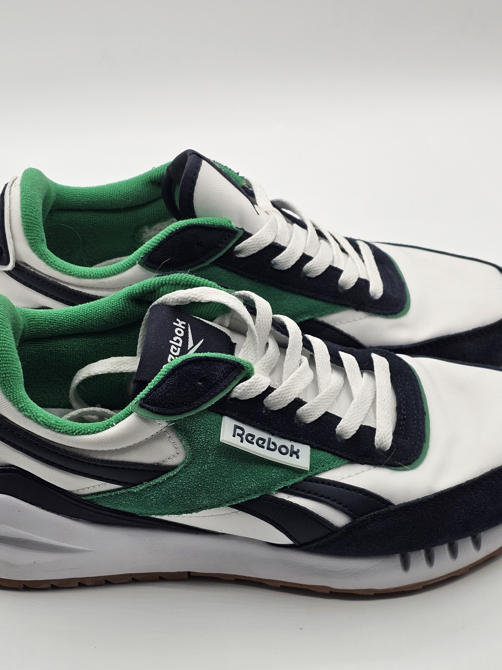 Reebok Fort Racer Classic Mens 8.5 Sneakers White Green Navy Ortholite Comfort